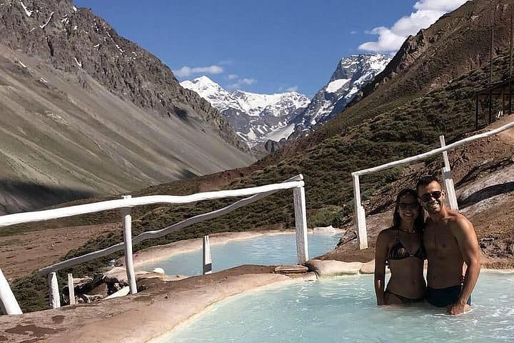 Cajón del Maipo · Piscinas Termales incluidas